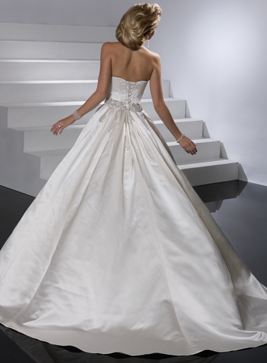 Orifashion HandmadeWedding Dress_Court style DC041